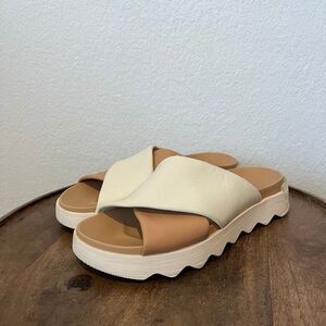 Sorel Honest Beige Tan Leather Viibe Platform Slide Sandal Women's Size 8
